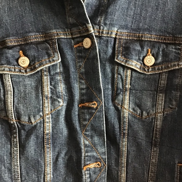 Old Navy Denim Jacket Size XL - Picture 2 of 3